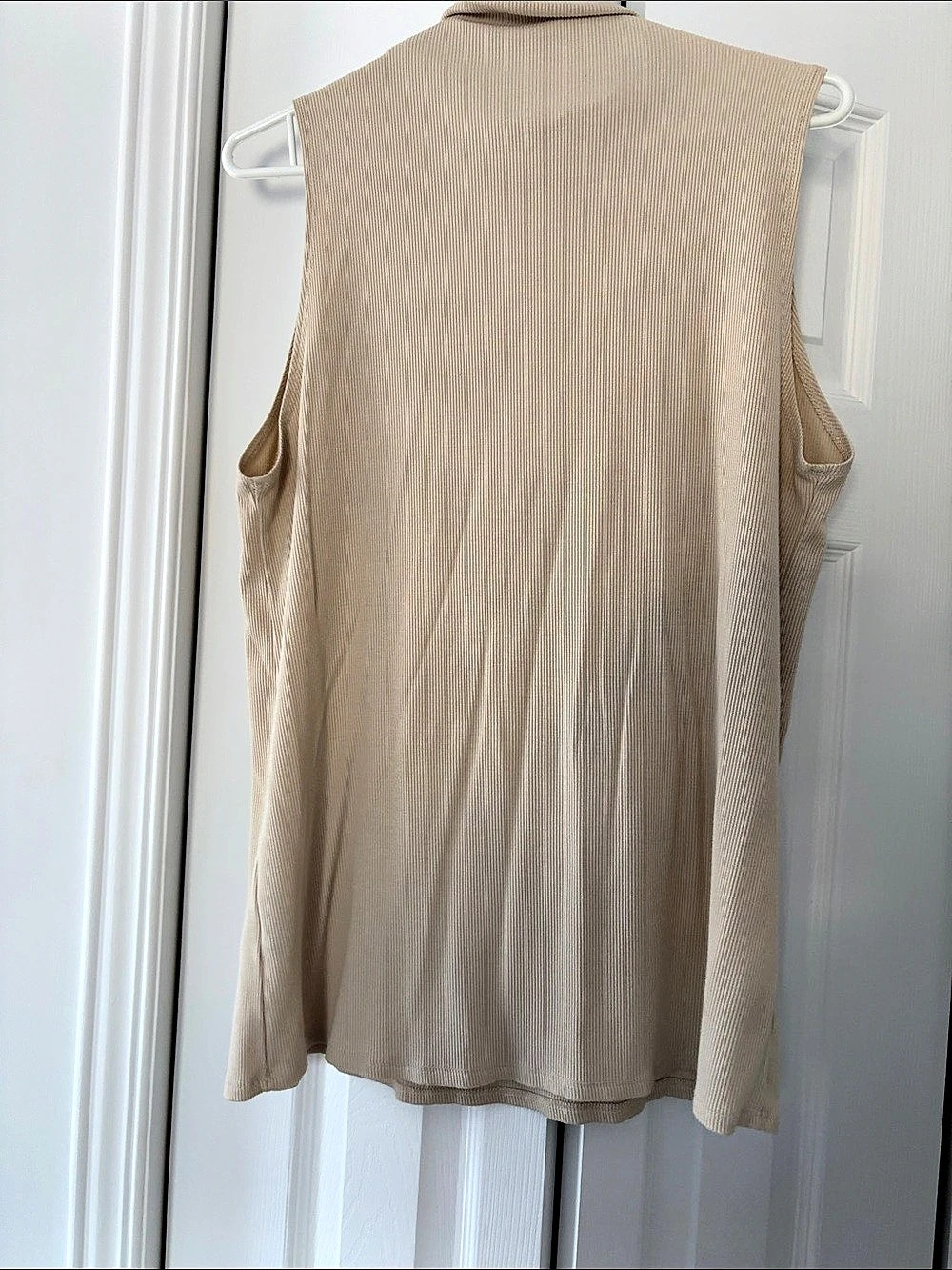 Studio Sleeveless Mock Neck Tunic in Beige Size XL Like New - Picture 2 of 3